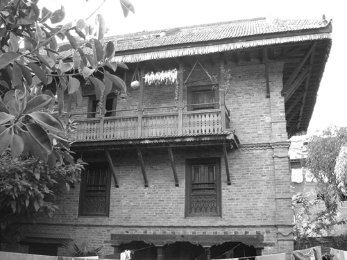 चिरेबंदी वाडा