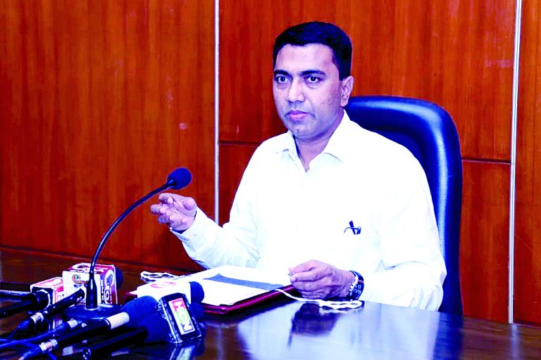 ‘त्या’ ६२ पोलिसांना सेवेत नियमित करणार