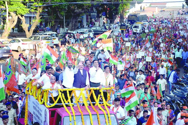 शरणार्थींना सन्मानाने जगण्यासाठी सीएए